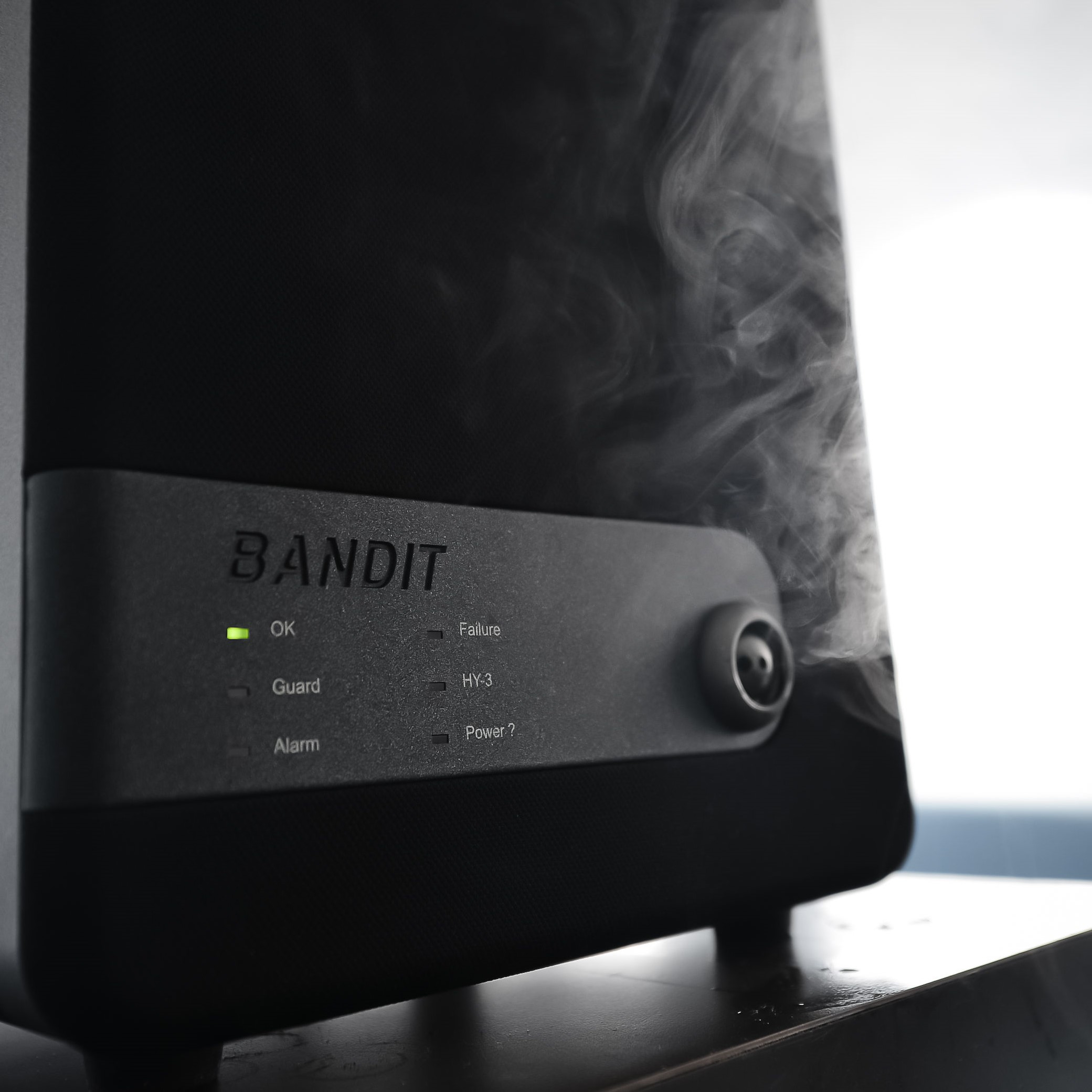 Dimgenerator Bandit